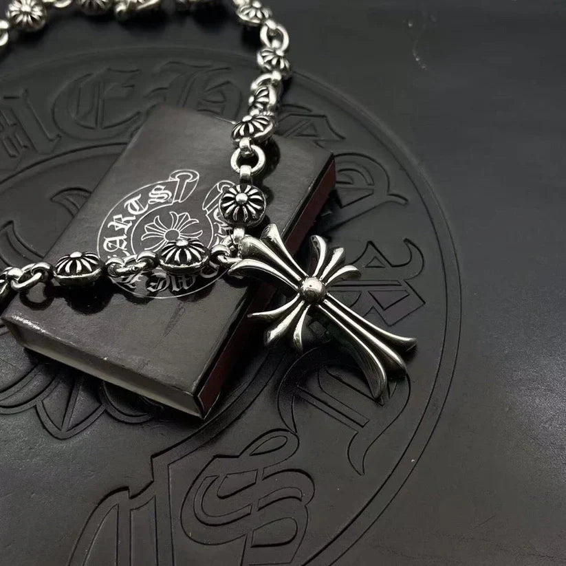 Chrome Hearts ロゴネックレス -9