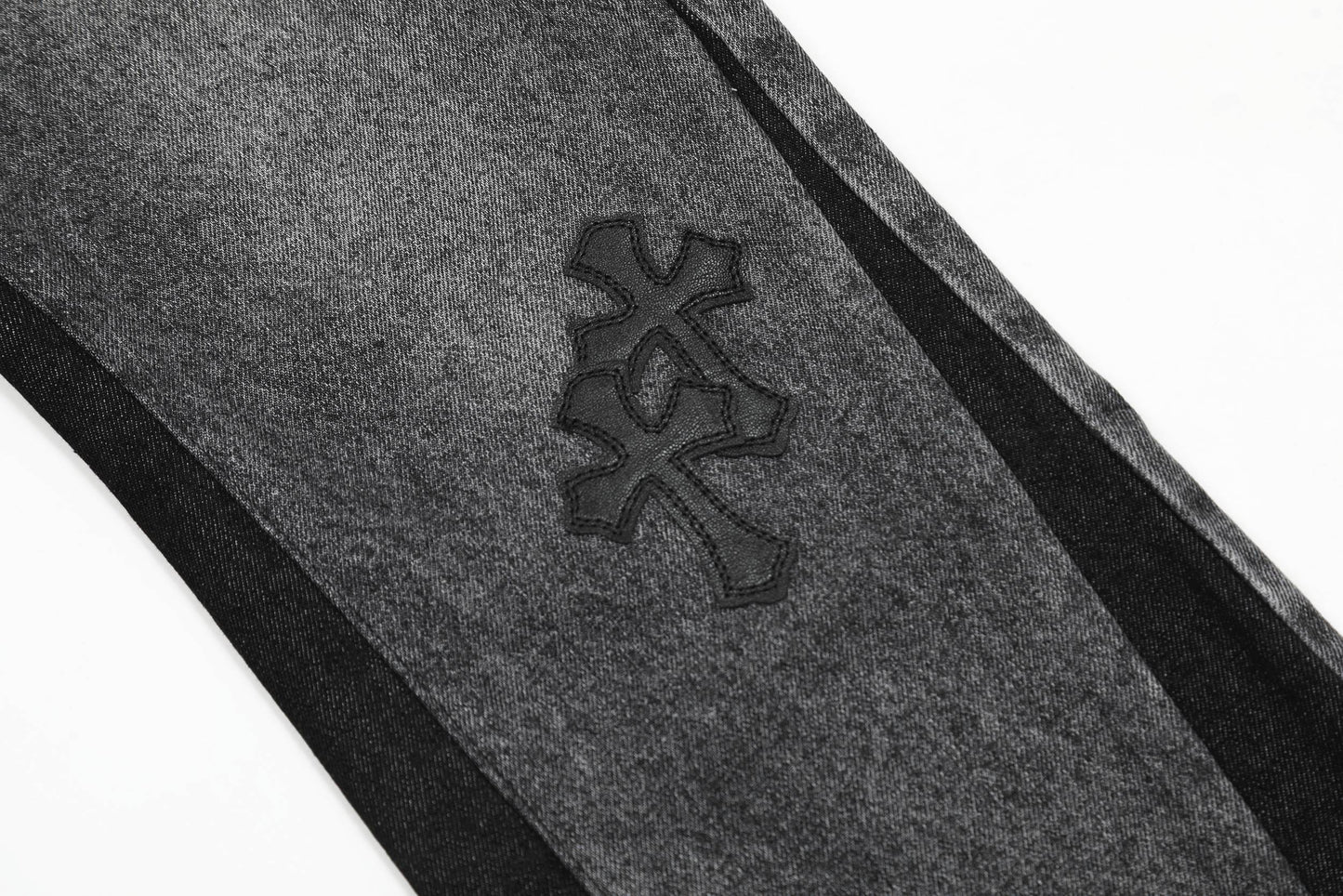 Chrome Hearts パンツ 8102