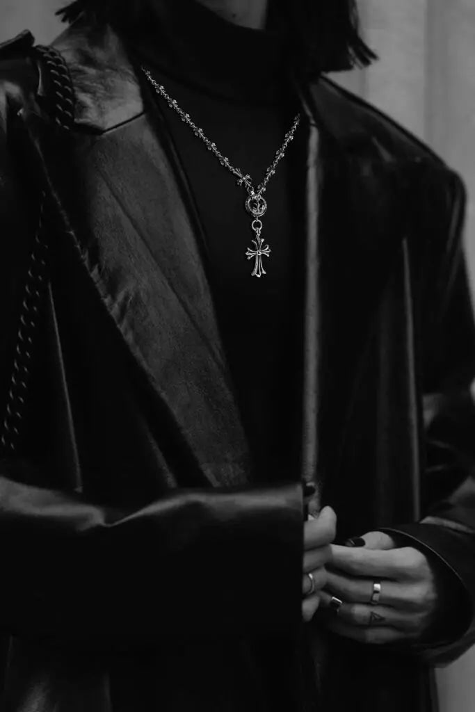 Chrome Hearts クロス&ベイビーファットチャーム(タイニーE CHプラスチョークチェーン付き)