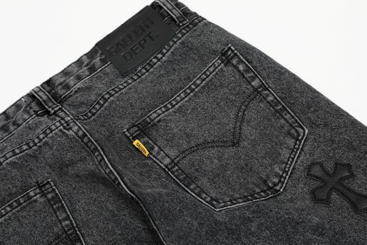 Chrome Hearts 新作パンツ 8102