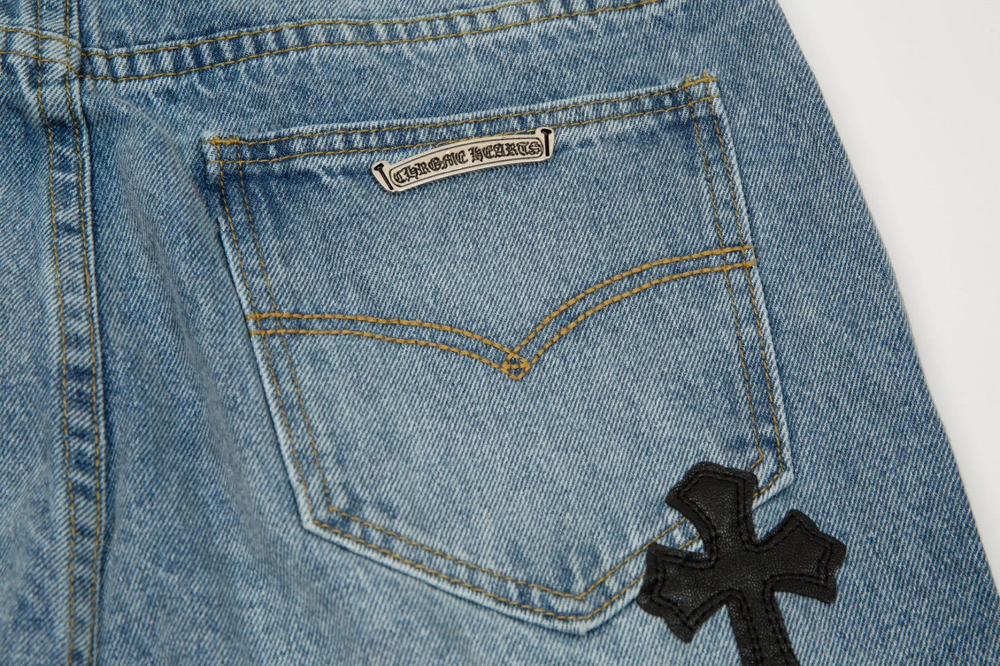 Chrome Hearts 新作パンツ KE905